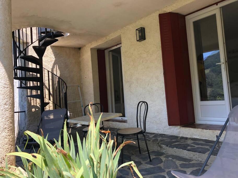 Gite Malgre Tout Aydius Exterior photo
